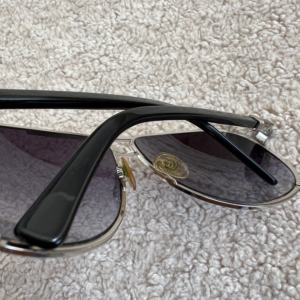 Dior Silver and Black Aviator Sunglasses! - Picture 11 of 11